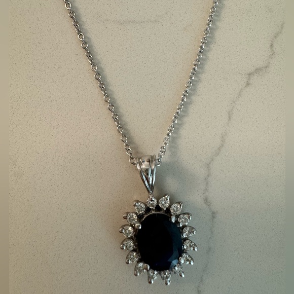 Safire and diamond Effy necklace in 14 karat white gold - Picture 1 of 4